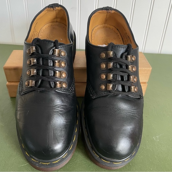 VTG *England* Dr Martens Loop Closure Oxfords/Low Boots in Black Leather - Picture 10 of 10